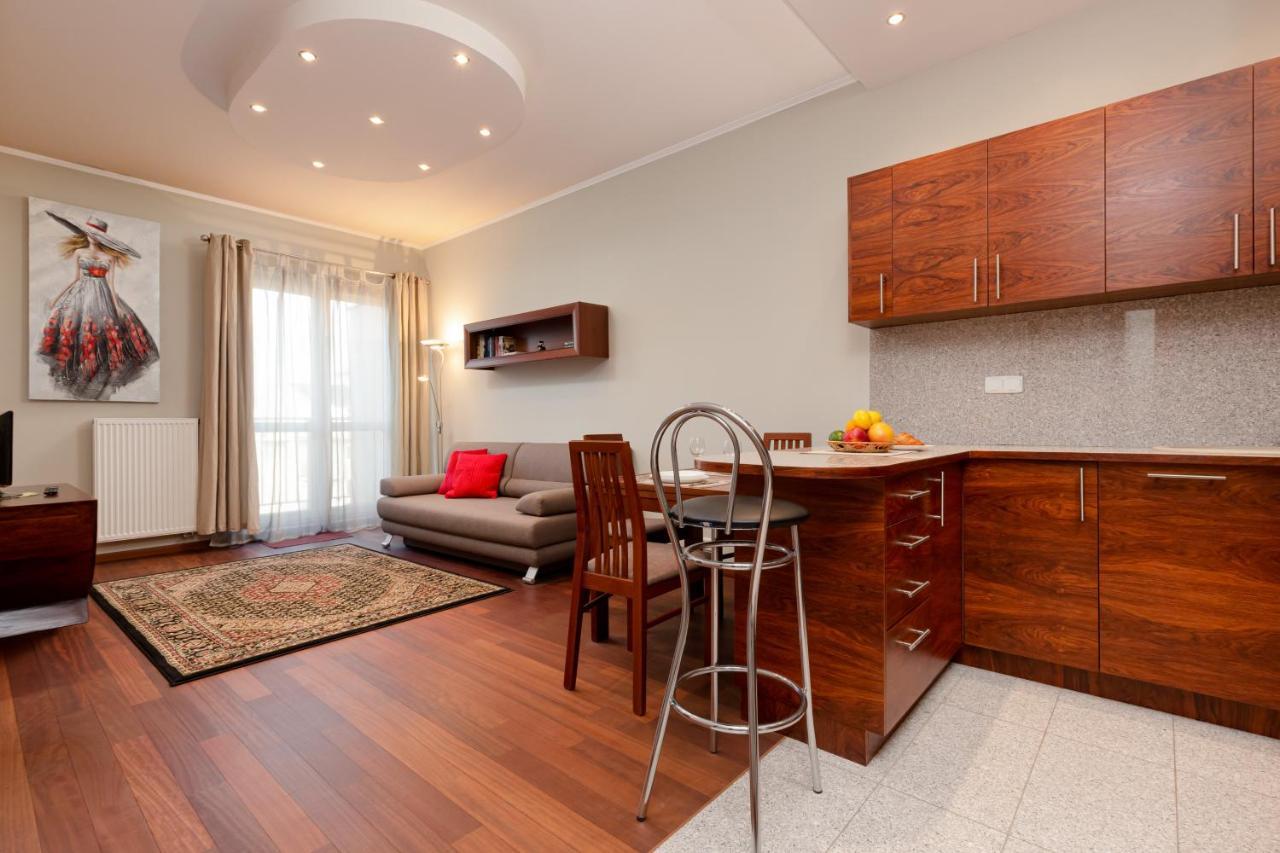 Chelmonskiego Ursus By Renters * Warsaw