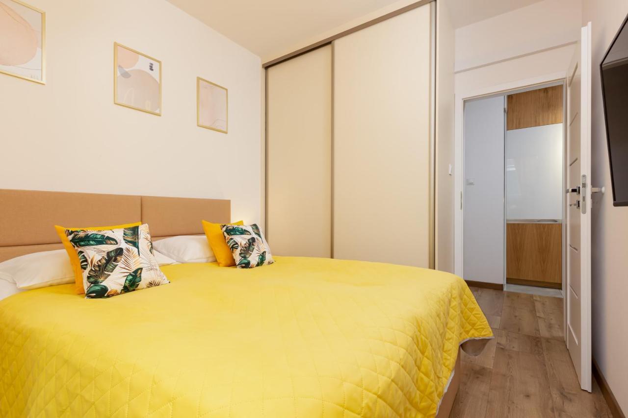 Apartamento Sunny Grochowska Praga By Renters Varsóvia
