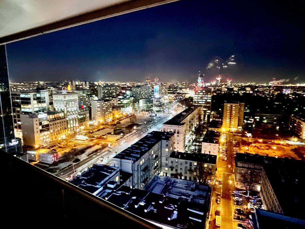 Sun Clima/ac Metro X2 Fast Wifi 500 Mbs 70'tv Netflix Appletv Hbo Warszawa