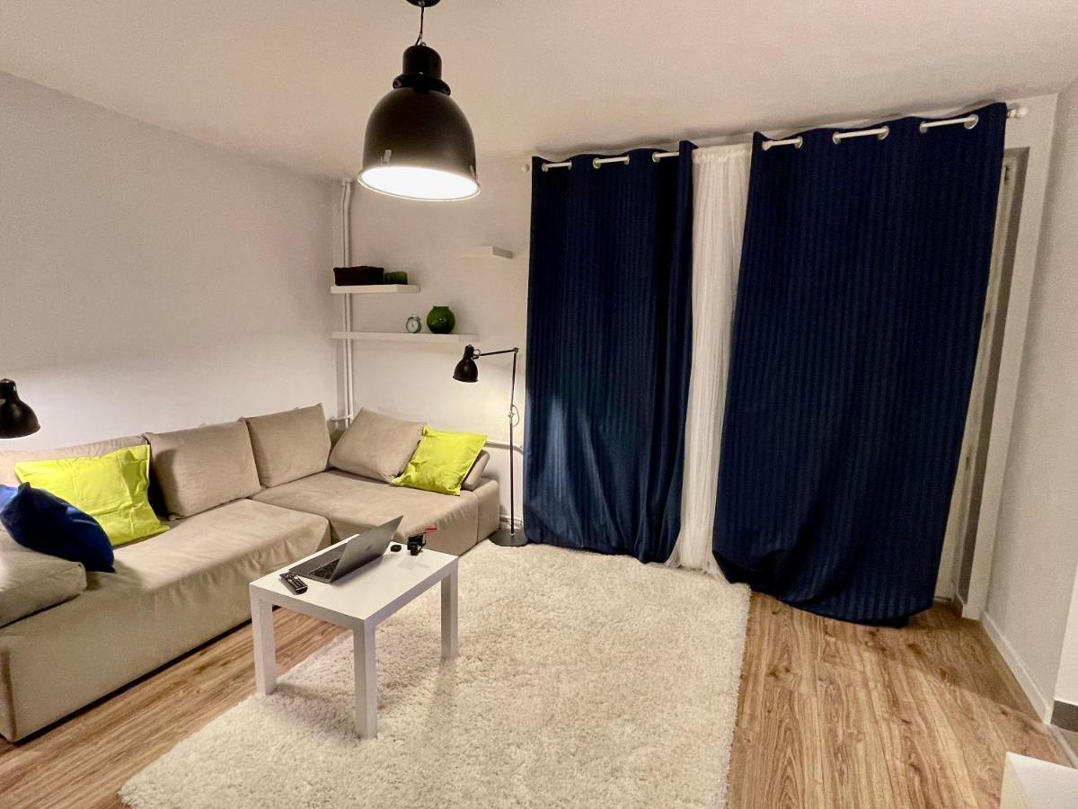 Apartment Metro Fast Wifi Tv'70 Netflix Hbo Appletv *