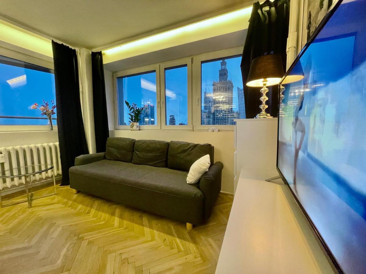 Apartment Platinum Metro X2 Wifi 350 Mbs Netflix Hbo Appletv Warsaw