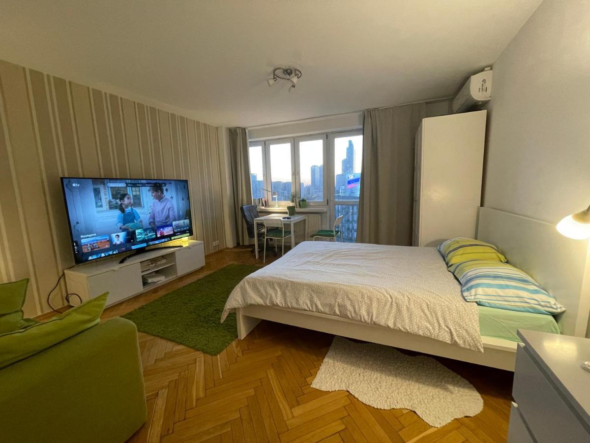 Apartment Super Rondo Onz Metro Nowe Wifi 300 Mb/s Aircondition Netflix Spotify Warsaw