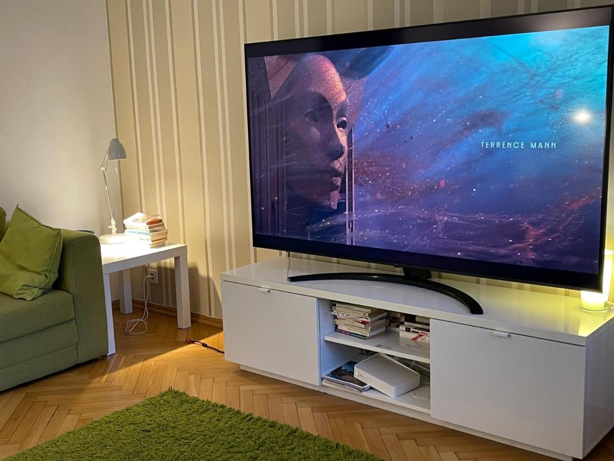 Super Rondo Onz Metro Nowe Wifi 300 Mb/s Aircondition Netflix Spotify *