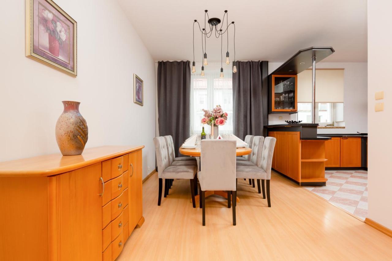 Duplex Near The Airport By Renters * Warsaw
