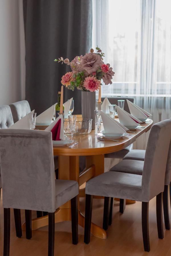 Duplex Near The Airport By Renters Warsaw