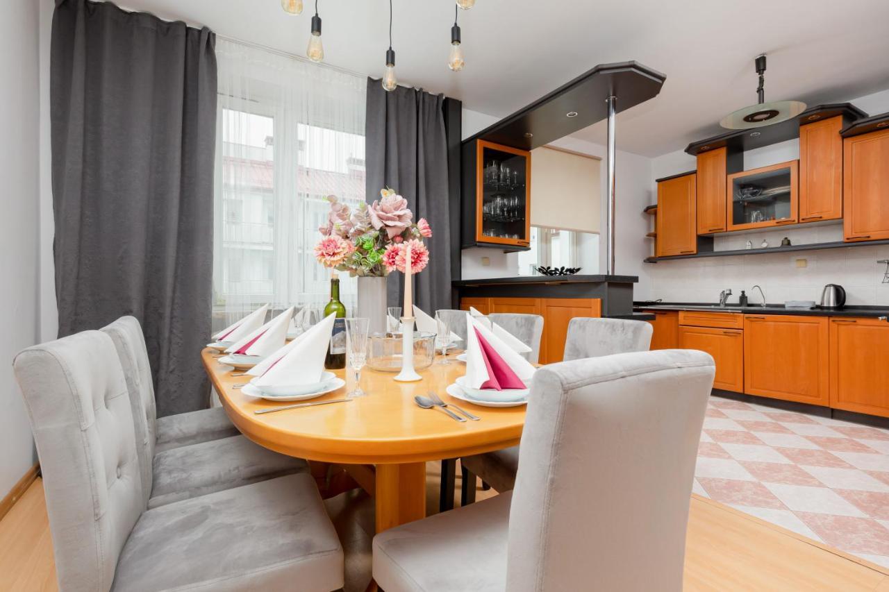 Apartment Duplex Near The Airport By Renters