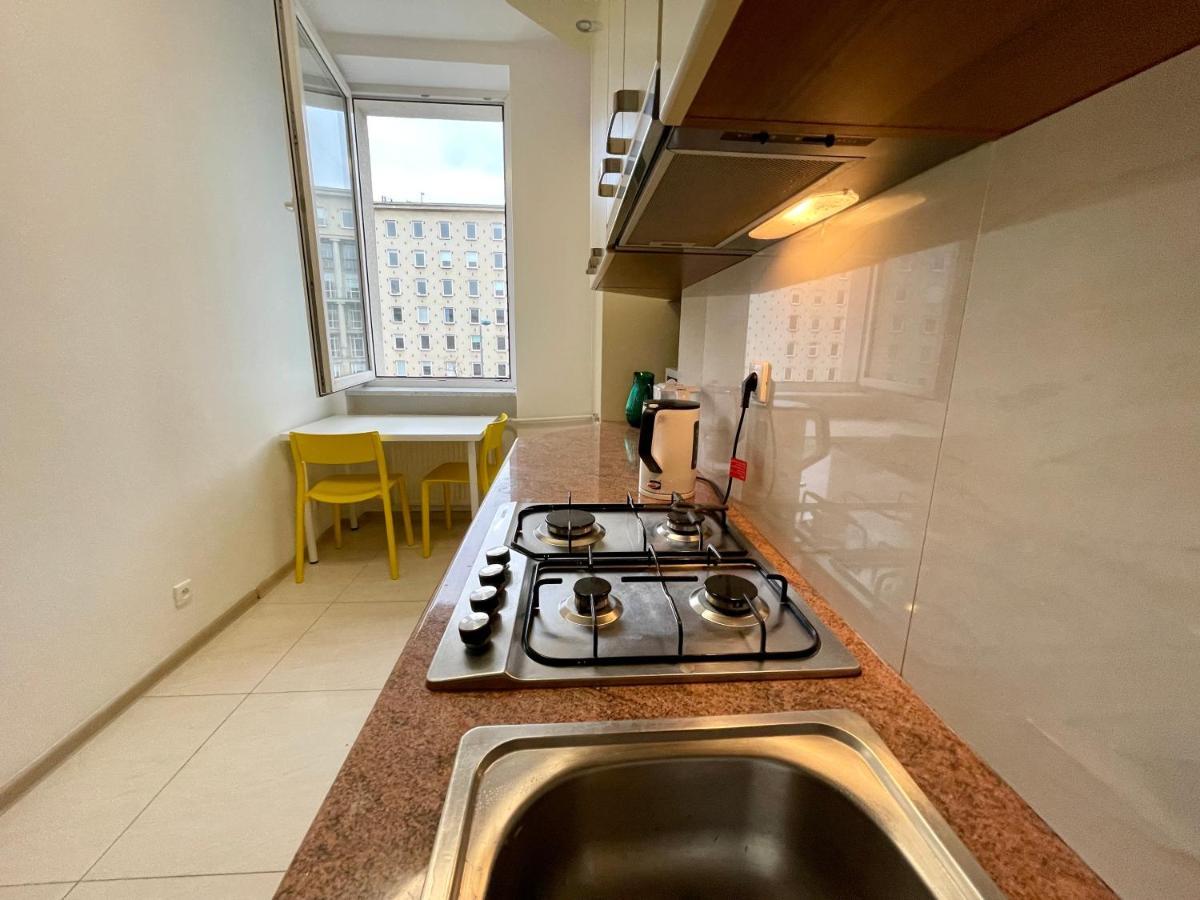 Diamond Metro Wifi 300 Mbs 70'tv Netflix Hbo Appletv+ * Warsaw