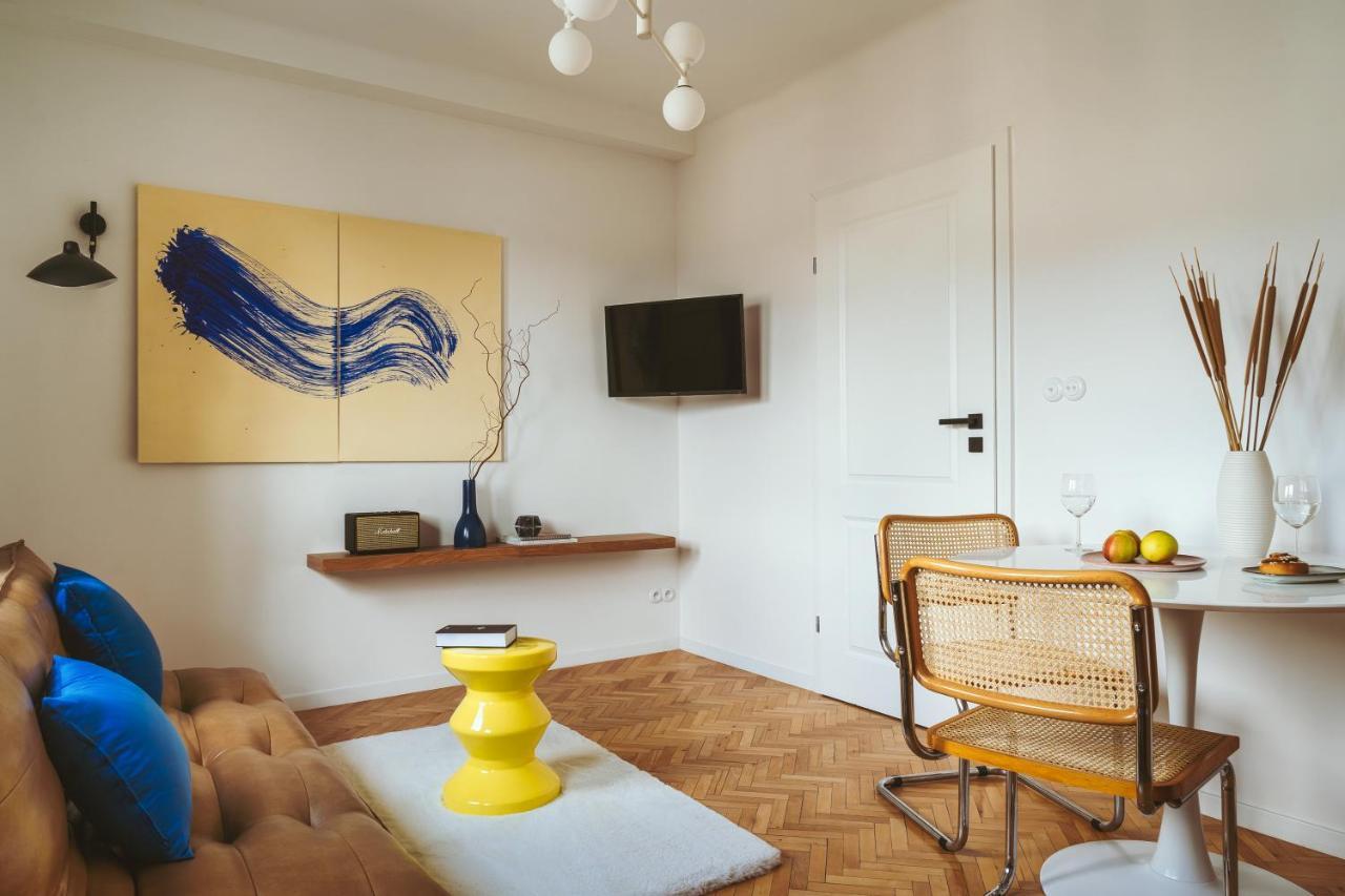 Concierge Eclectic Design