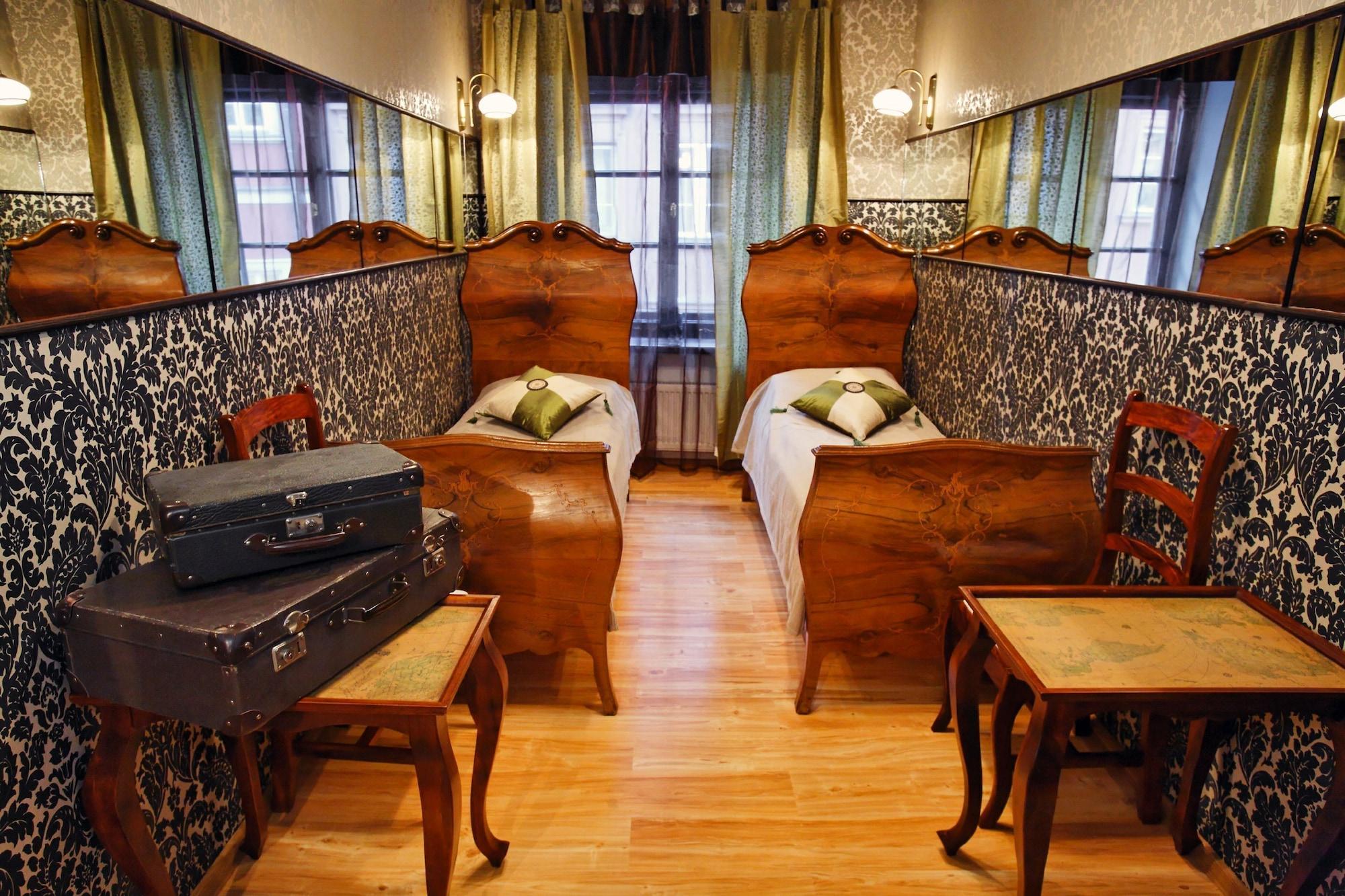 Castle Bed & Breakfast 3*