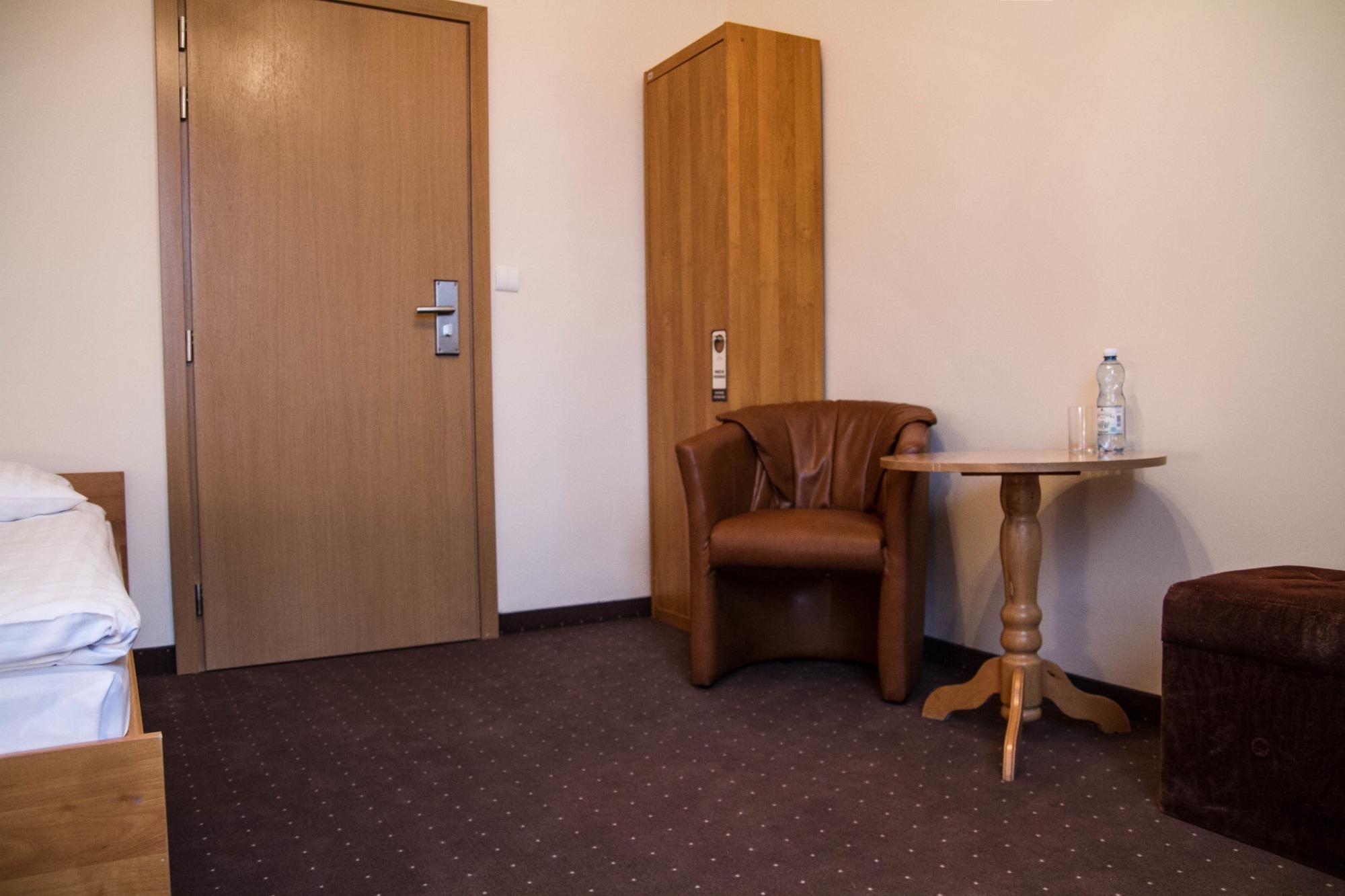 Hotel Mazowiecki Wow *