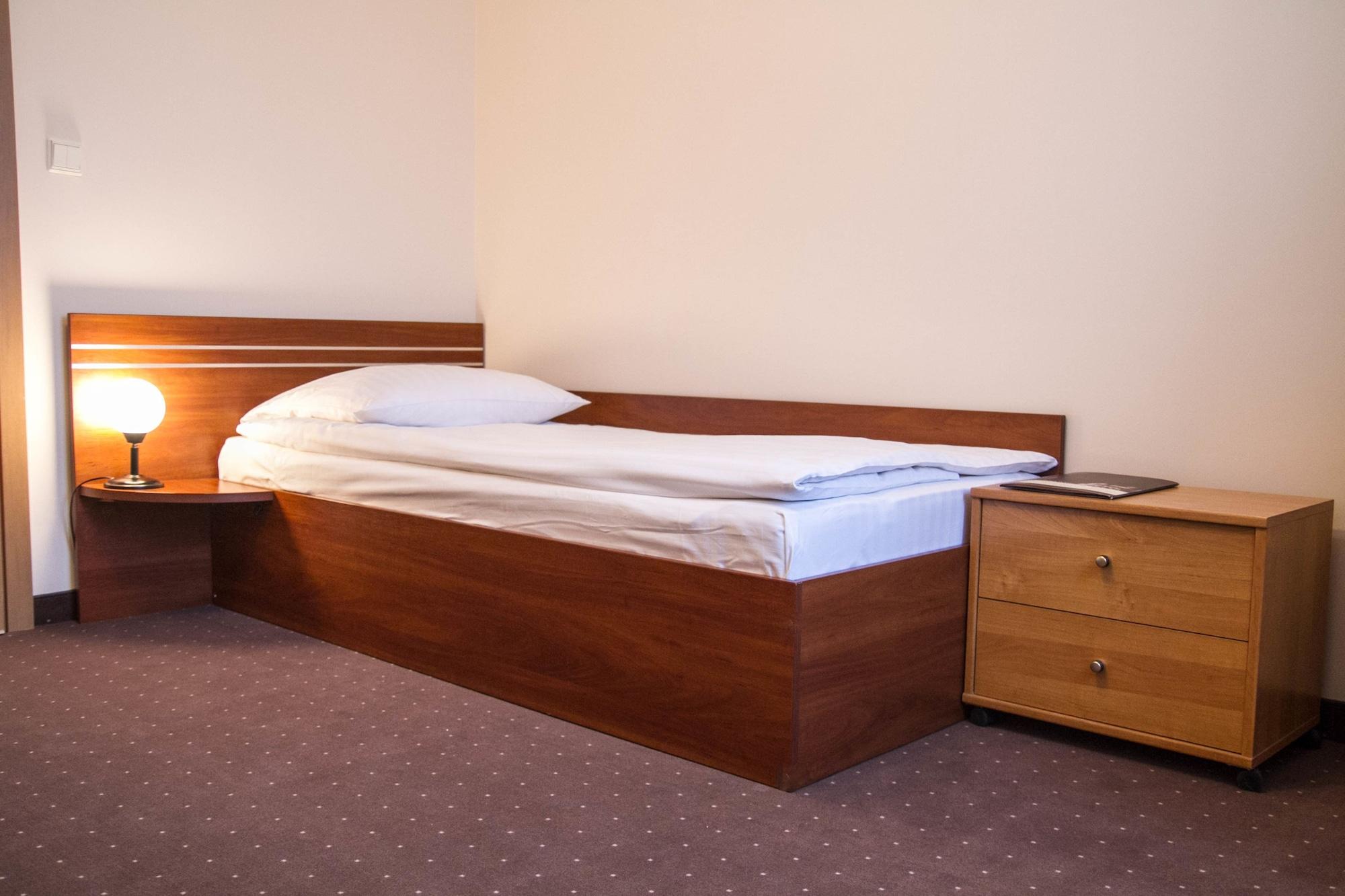 Hotel Mazowiecki Wow *