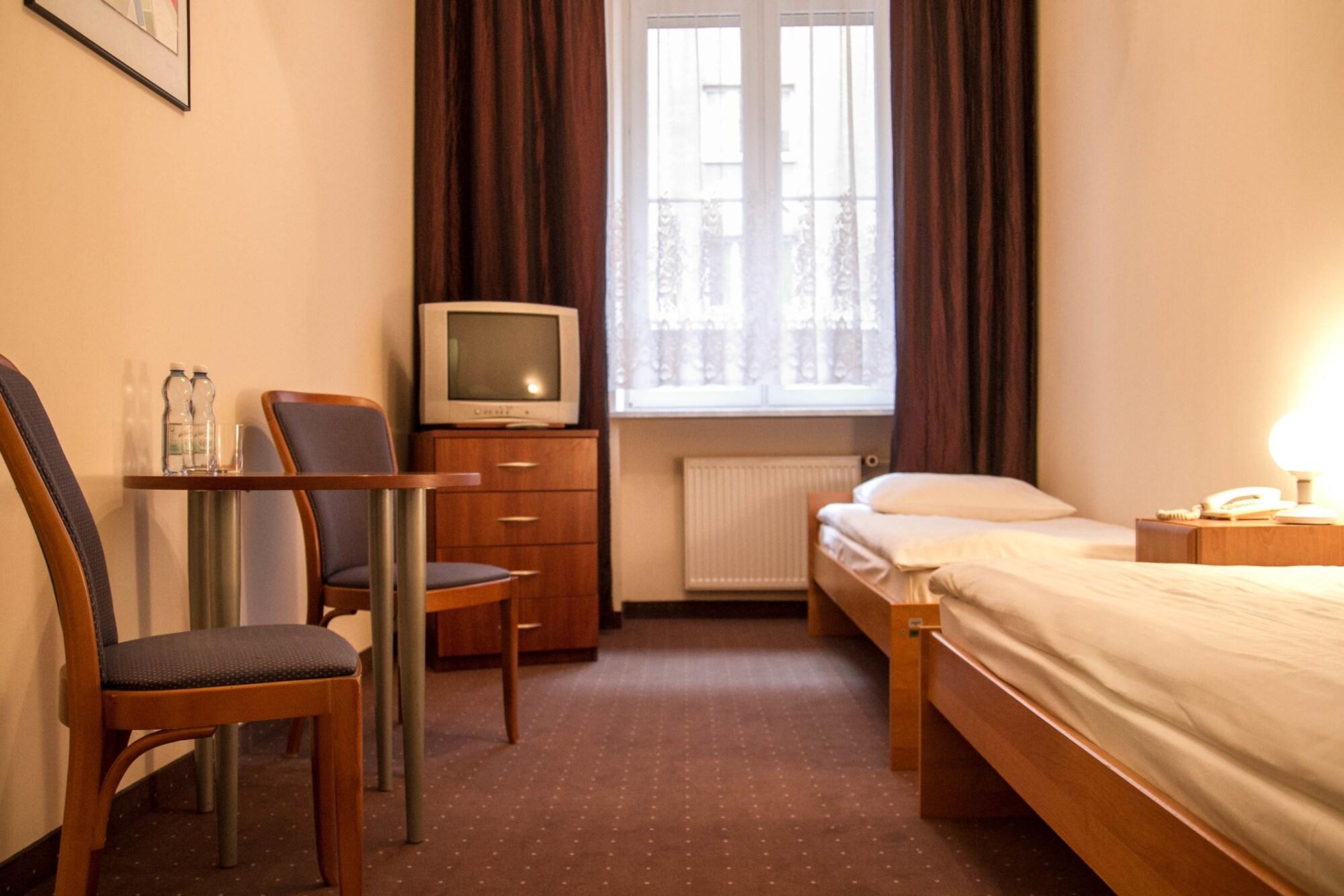 Hotel Mazowiecki Wow