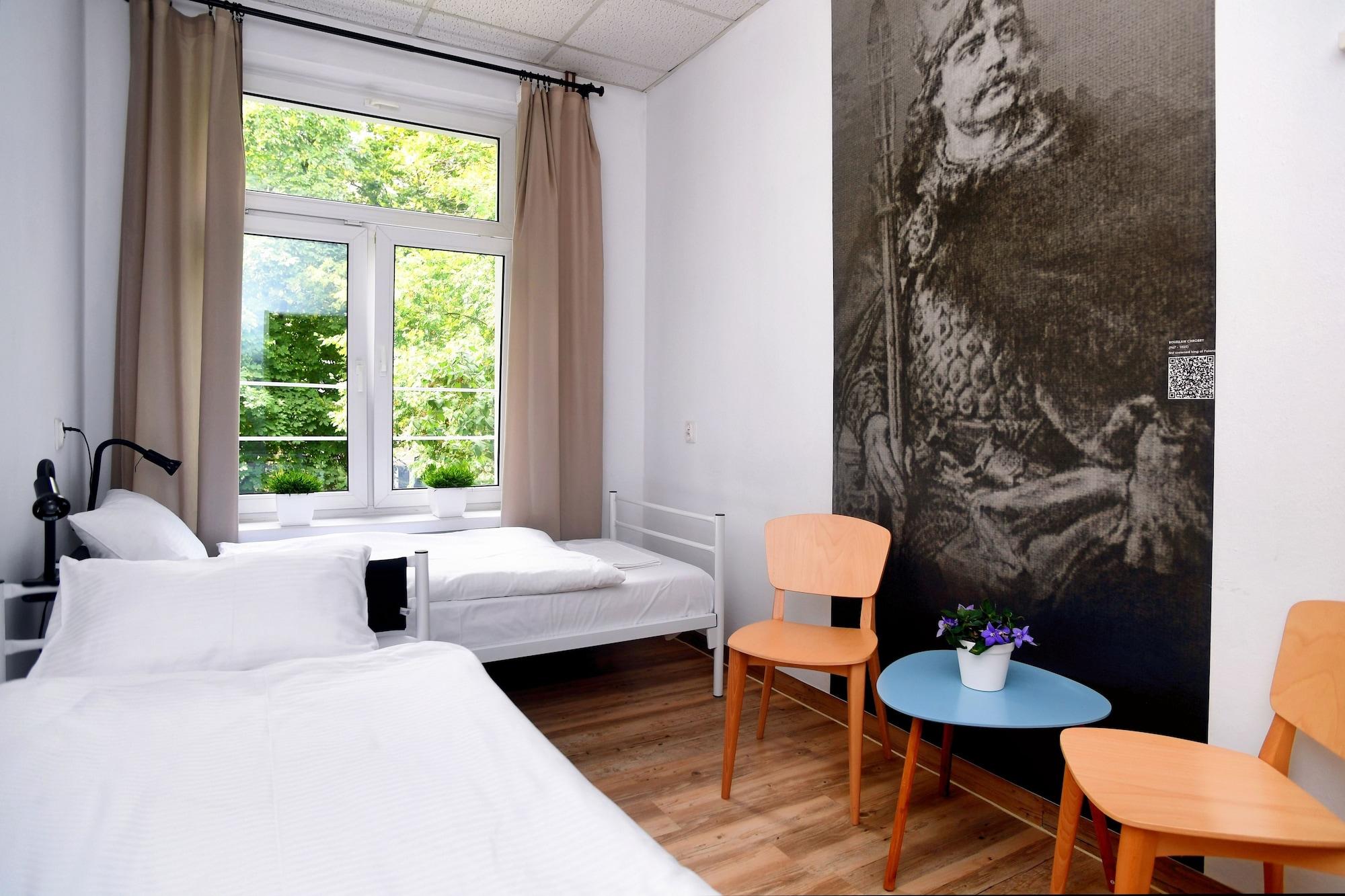 Centrum Hostel *