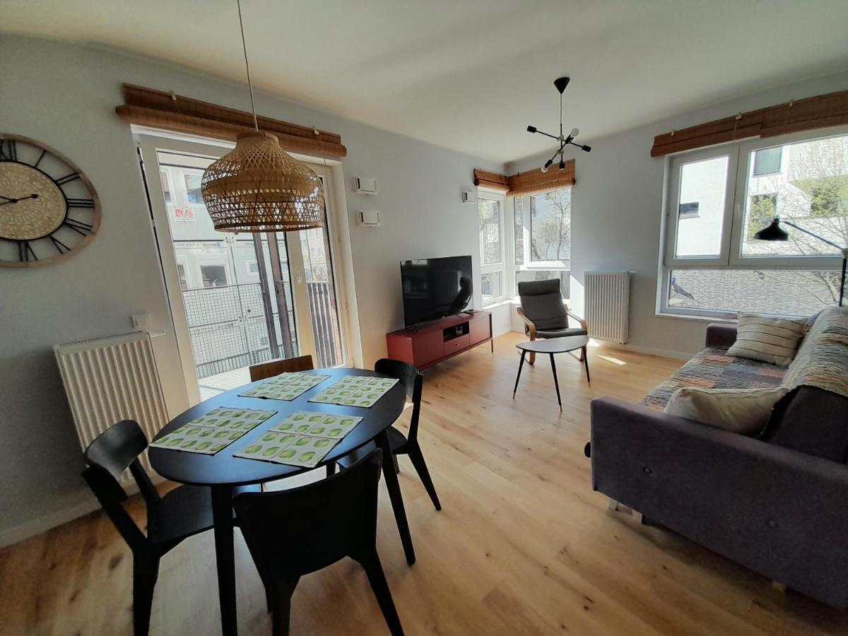 Bohema Praga Apartments, Metro Szwedzka, Near Old Town *