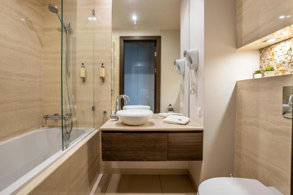 Apartment Platinum Tower - Center - Golden *