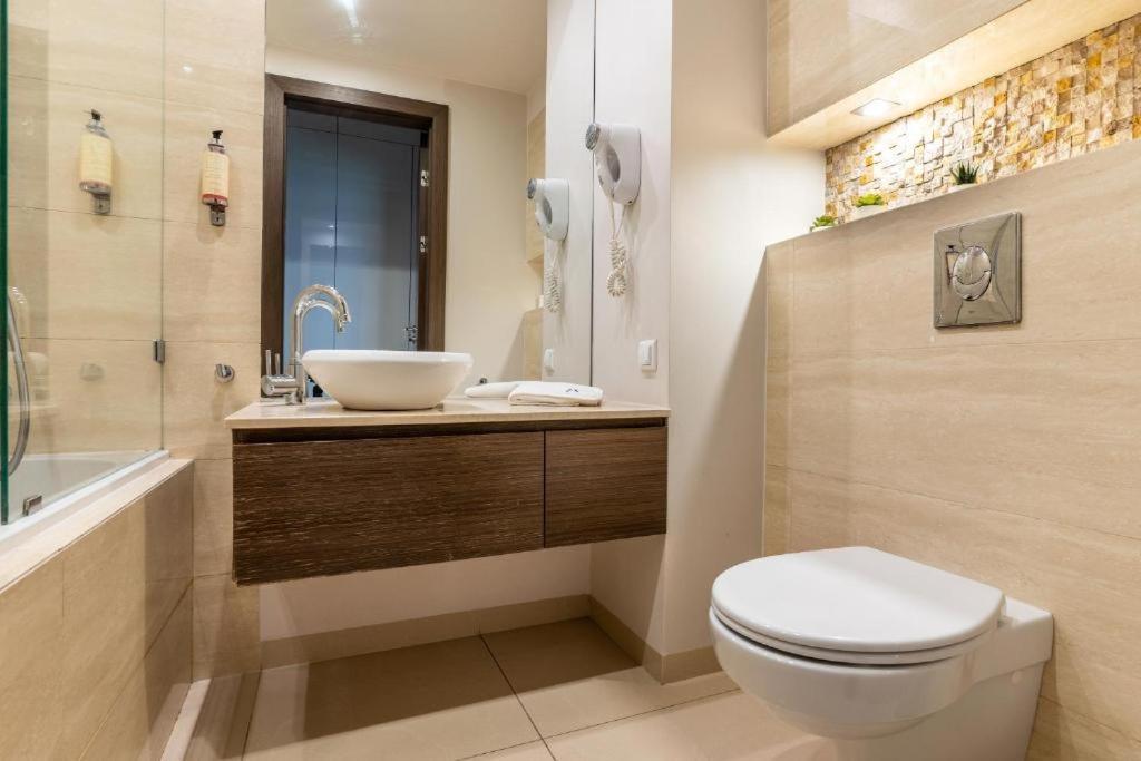 Platinum Tower - Center - Golden Apartment Warsaw