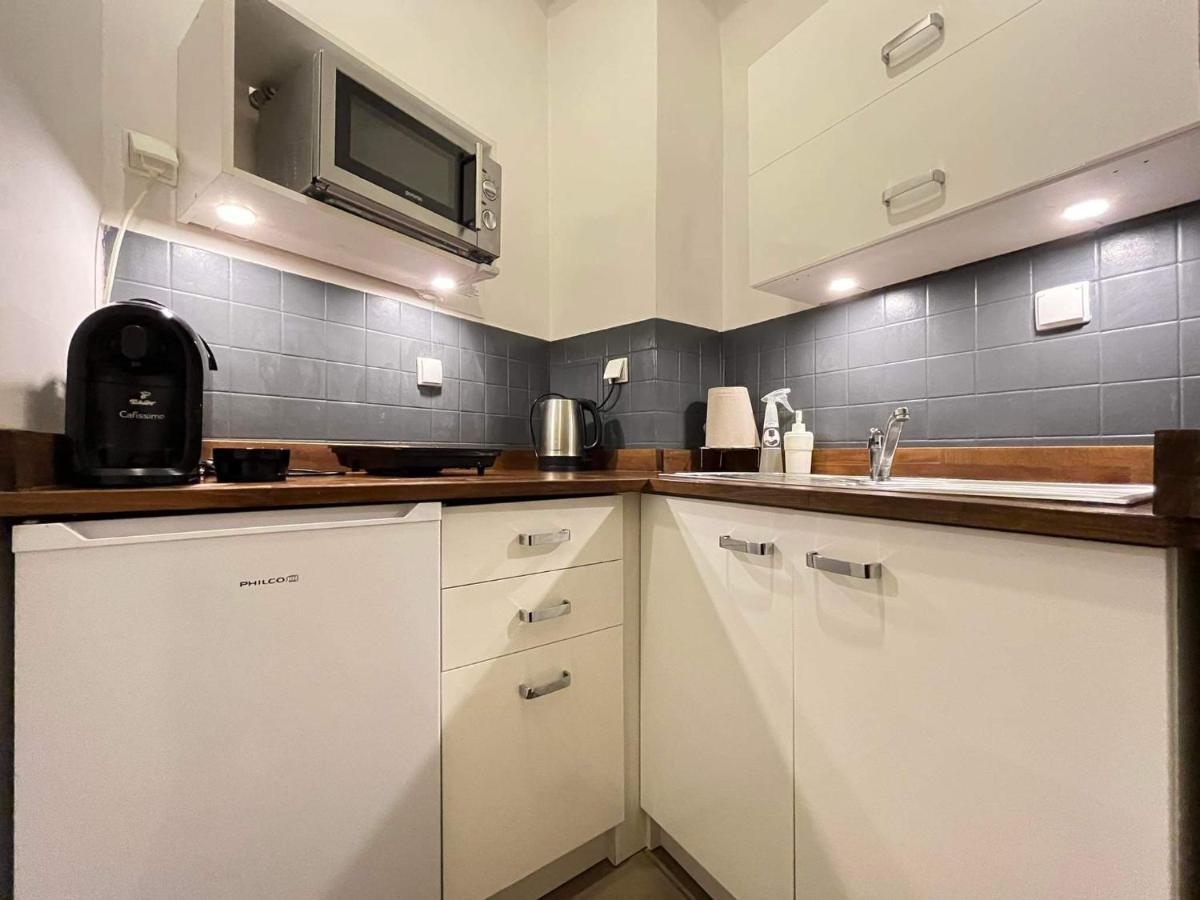 Helvetia - Private In Center And Old Town Hostel Warszawa