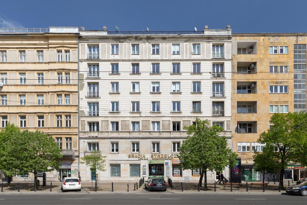 Marszalkowska 58 - Classy Two Bedroom With Balcony By Renters Apartment Warsaw