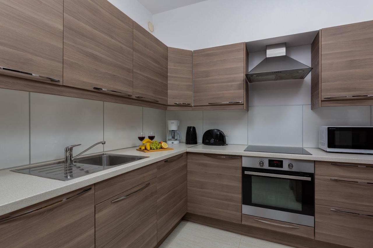 Kolejowa By Renters Warsaw