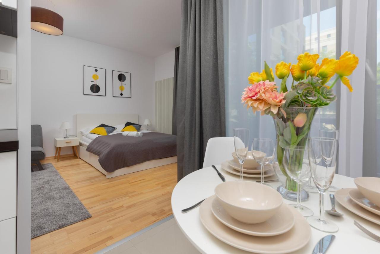 Apartment Kolejowa By Renters