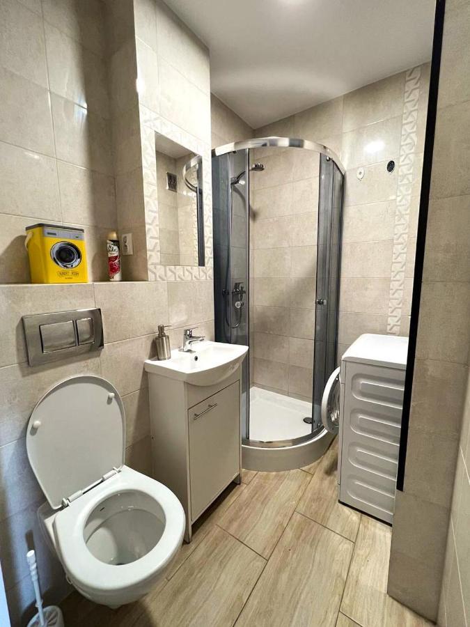 Lovely Double Bedroom In A Three-room In The Center Of Guest house