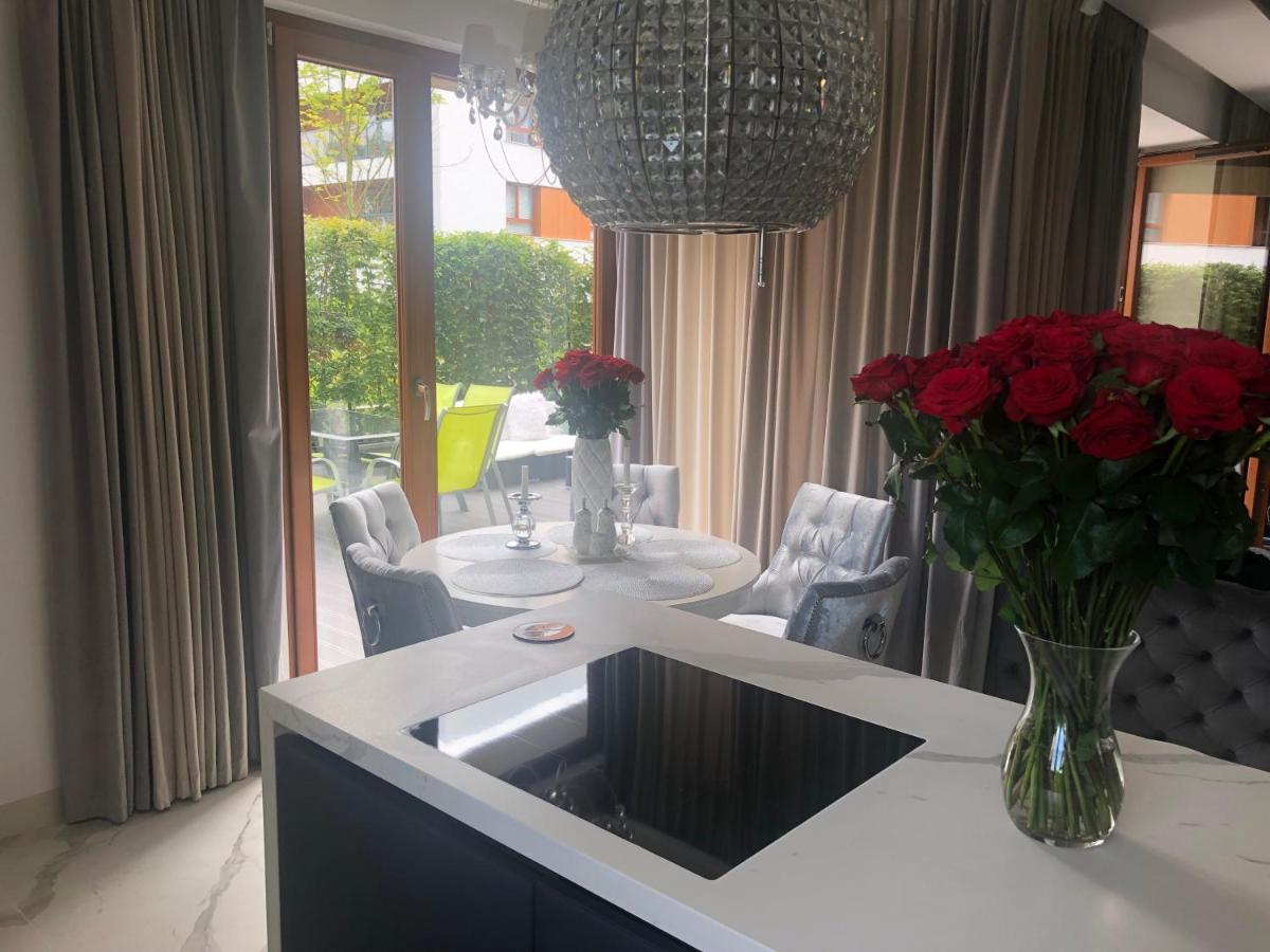 Luksusowy Apartament Z Sauna, Jacuzzi I Ogrodem Apartment