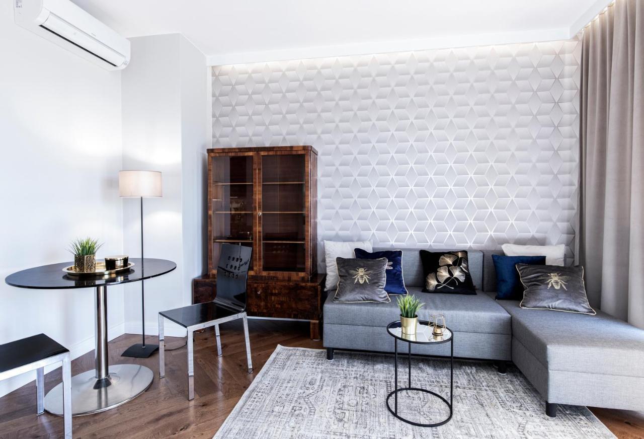 Art Deco Targowa 10 Studio Ac * Warszawa