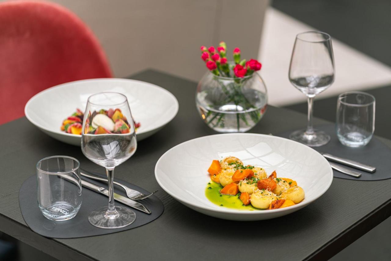 Hotel H15 Boutique Hotel, Warsaw, A Member Of Design 5*