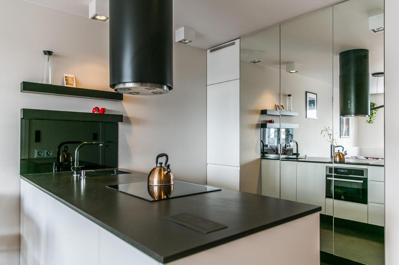 Apartment Zlota Warsaw