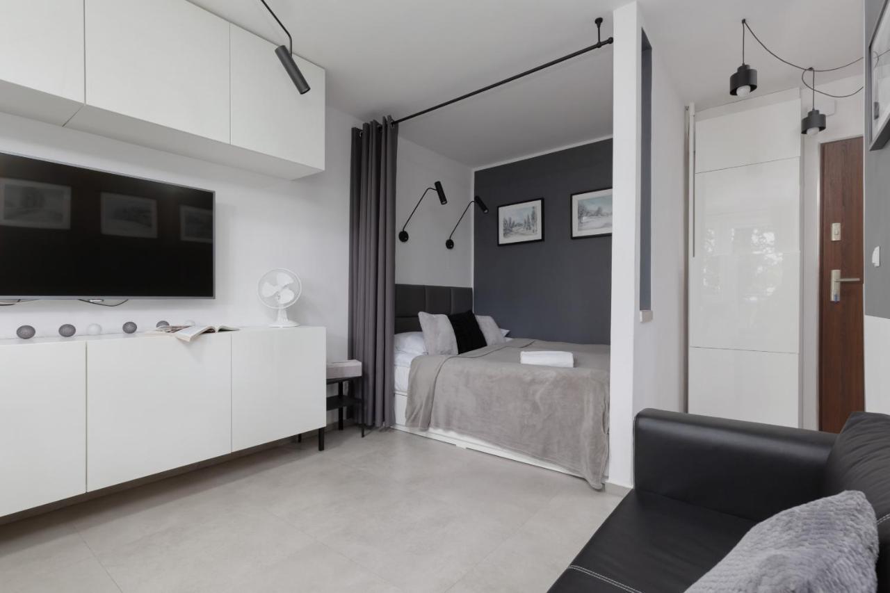 Cozy With Balcony Mokotów By Renters Apartament Warszawa