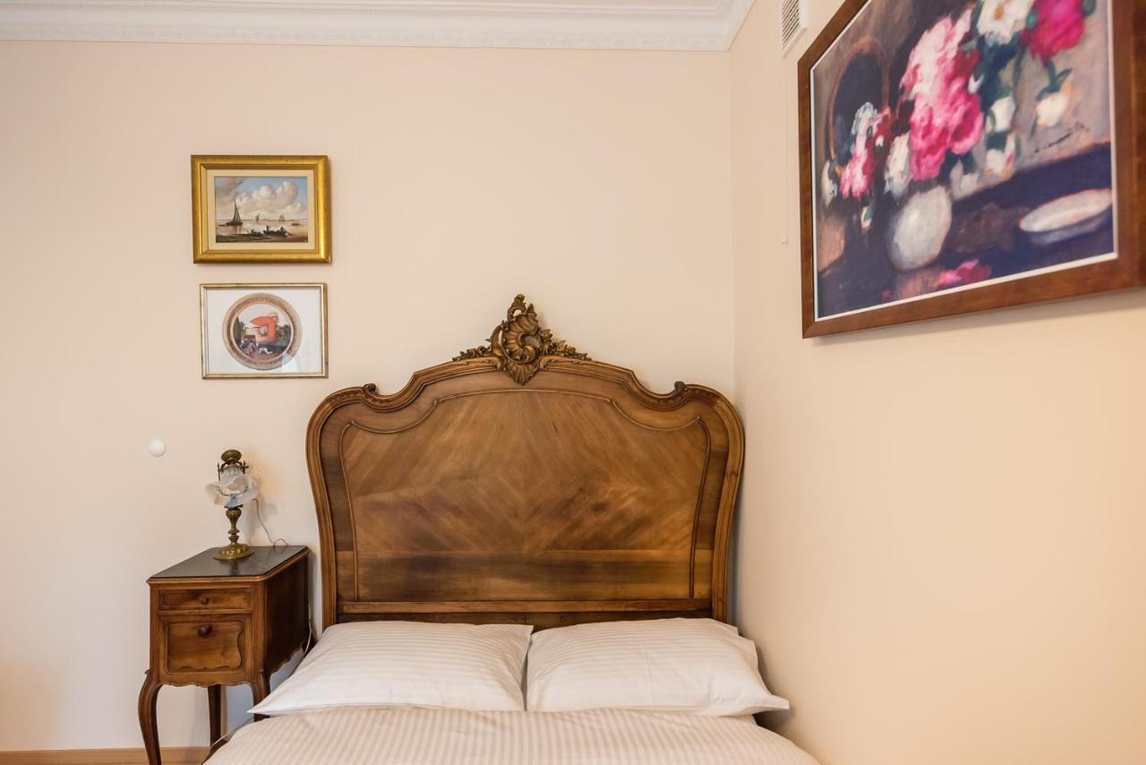 Apartament Downtown Antique *