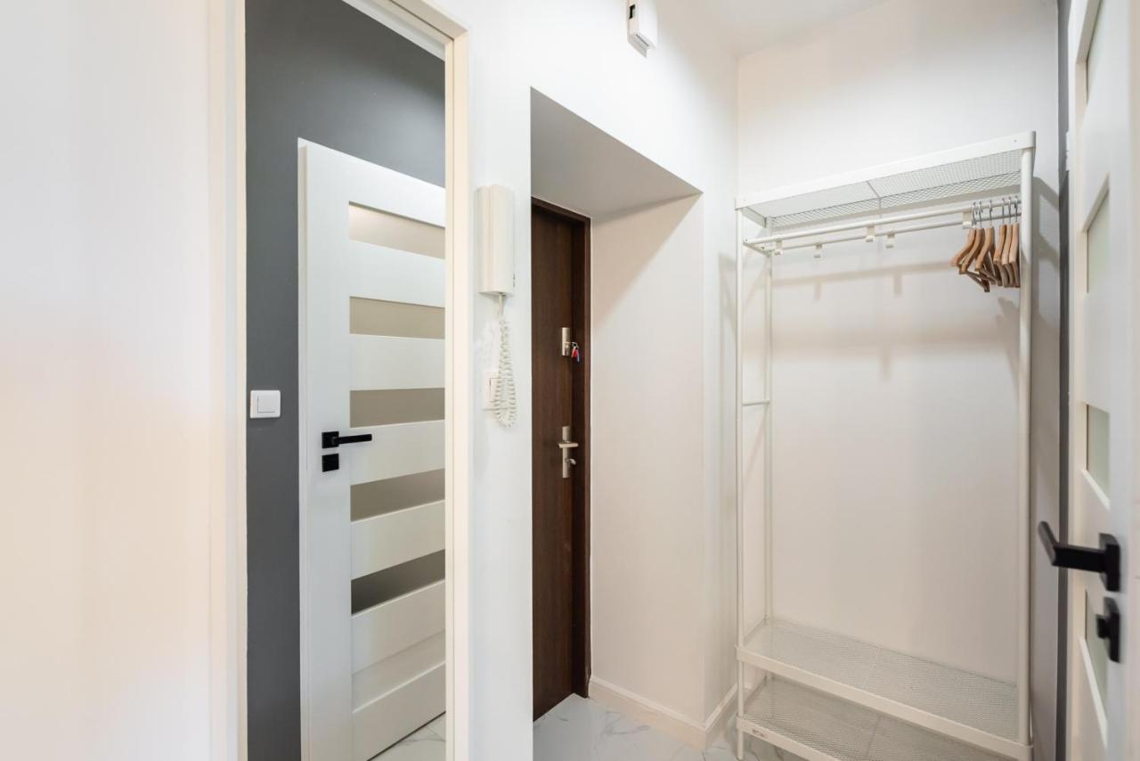 Okopowa Luminous Apartment Warsaw