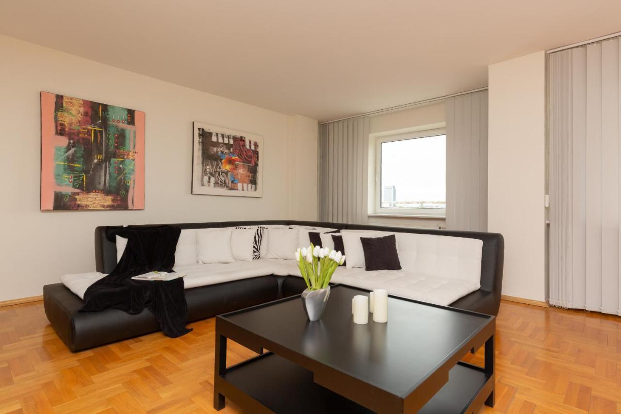 Aleja Jana Pawła Ii By Renters * Warszawa