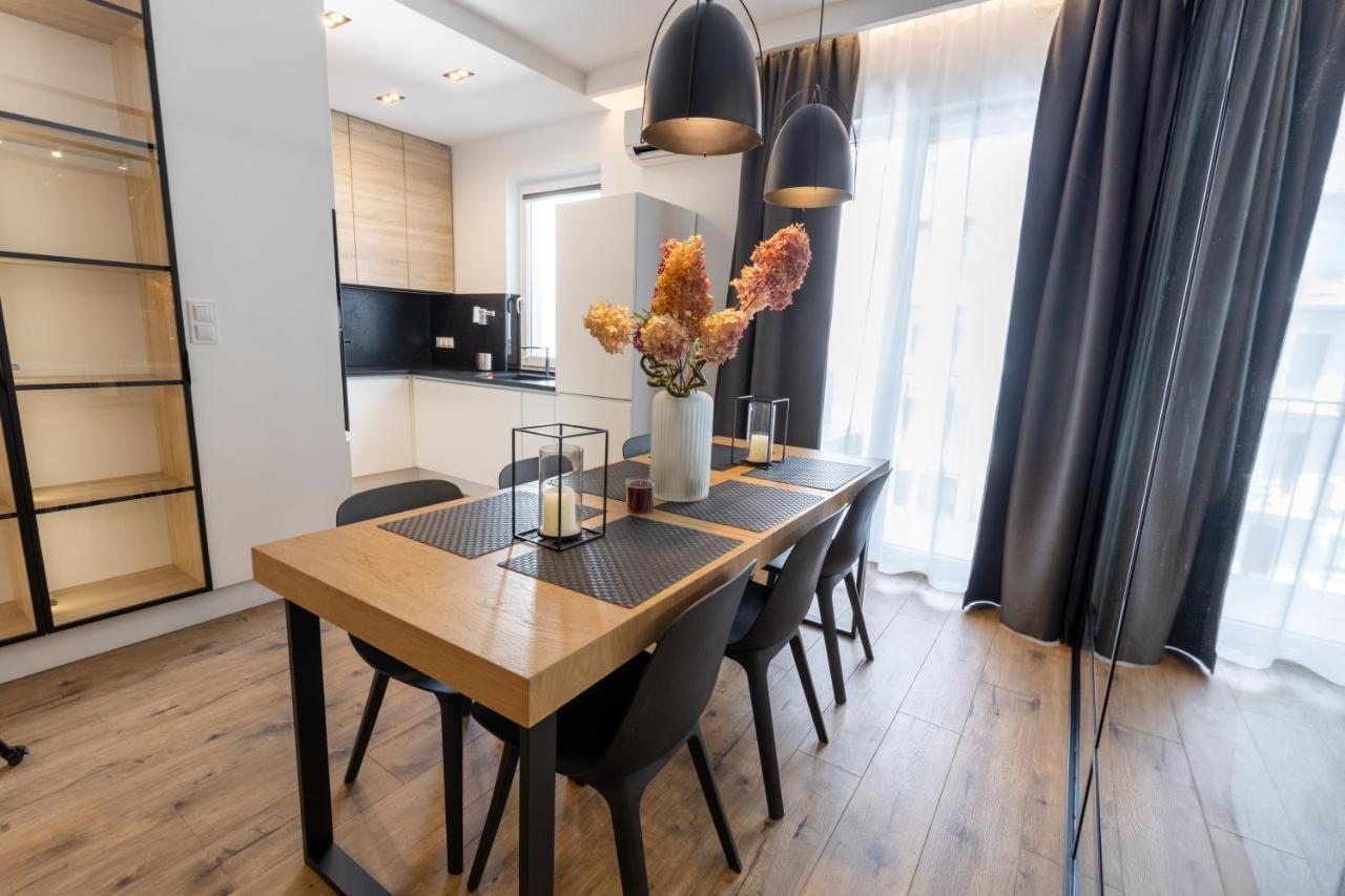 Royal Family Metro Młociny Apartament Warszawa