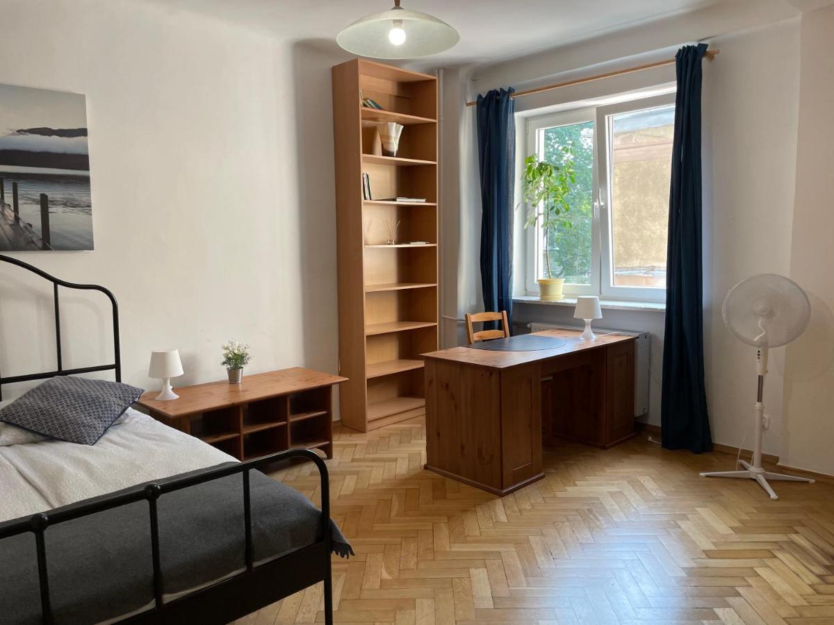 Apartment Andersa 35 Warsaw
