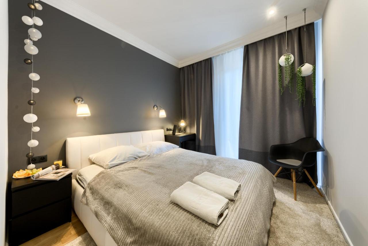 Apartment Wola Luxury *