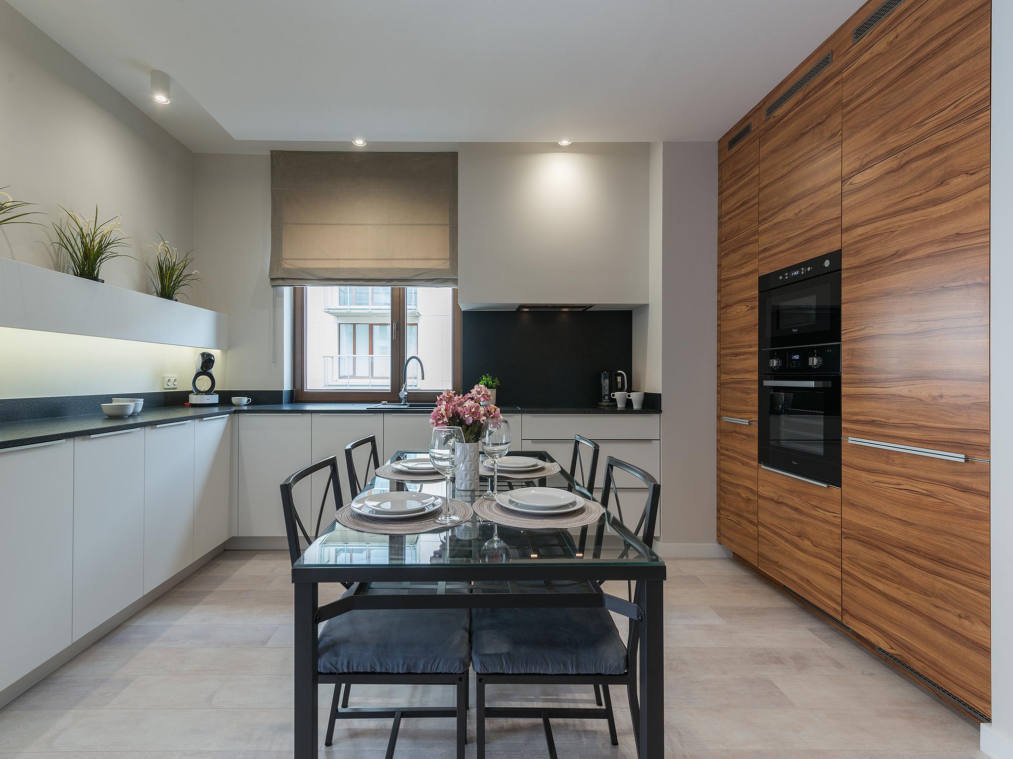 Apartment P&o Cybernetyki 1 *