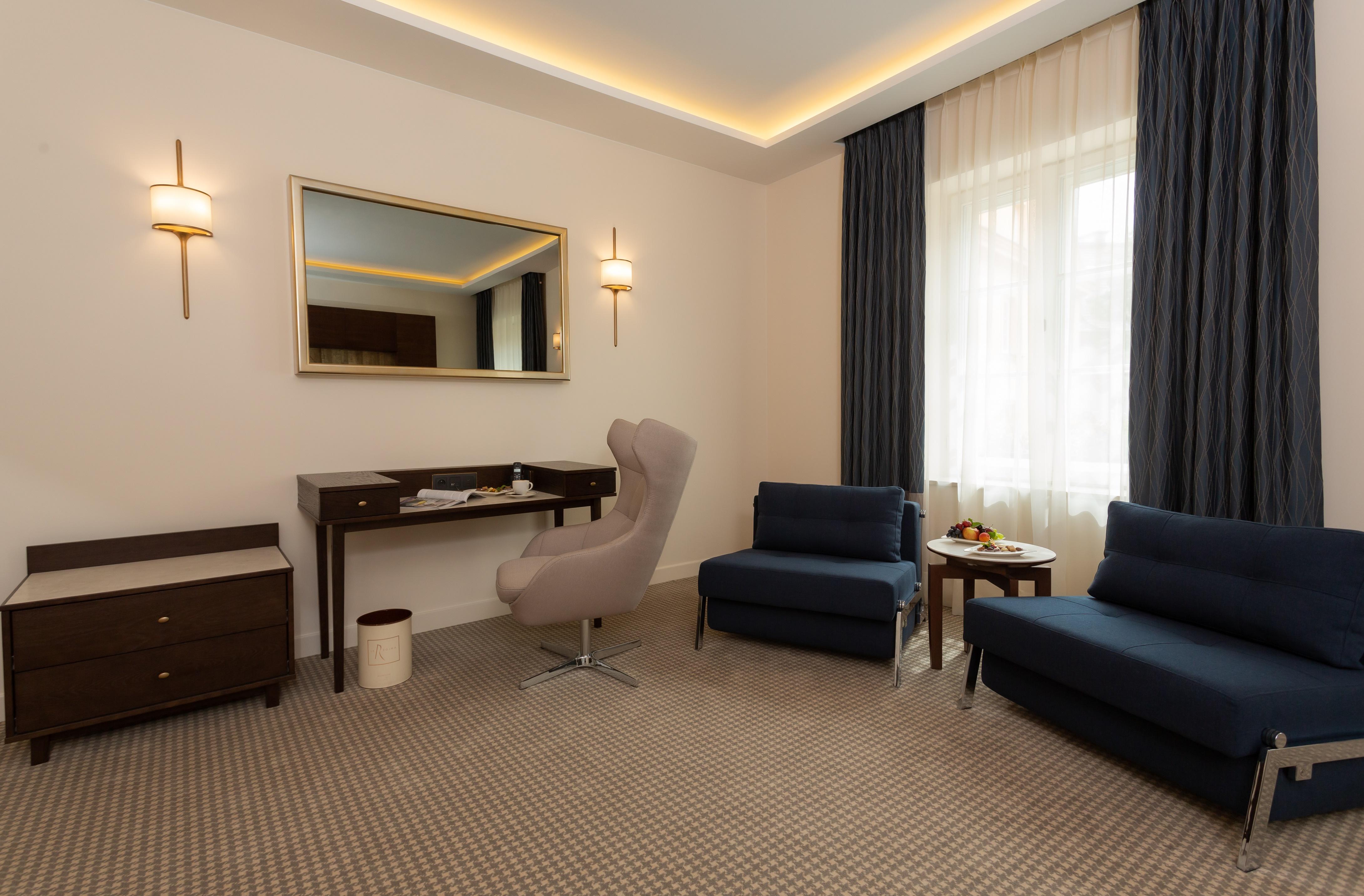 Hotel Mamaison Le Regina 5*
