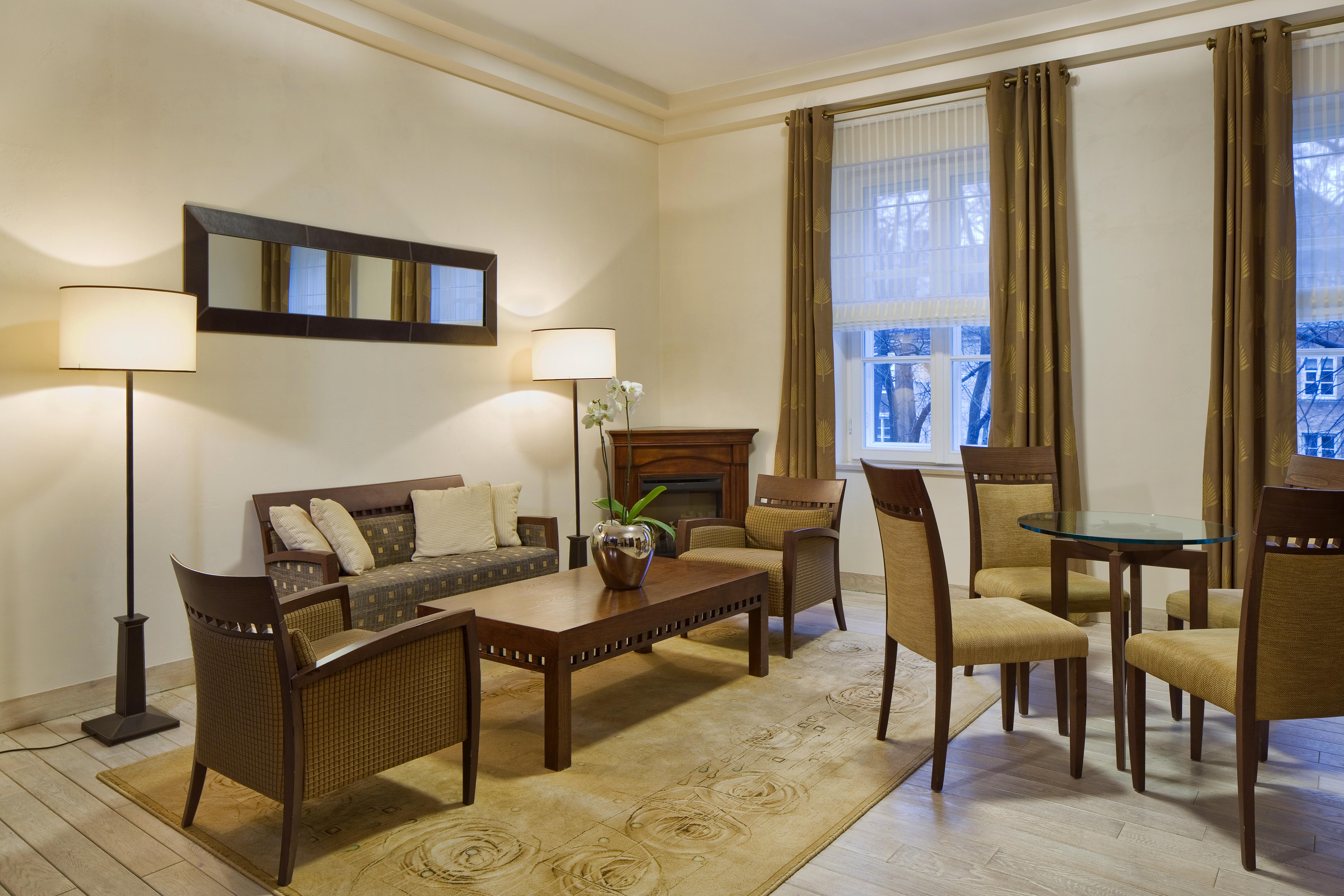 Hotel Mamaison Le Regina 5*