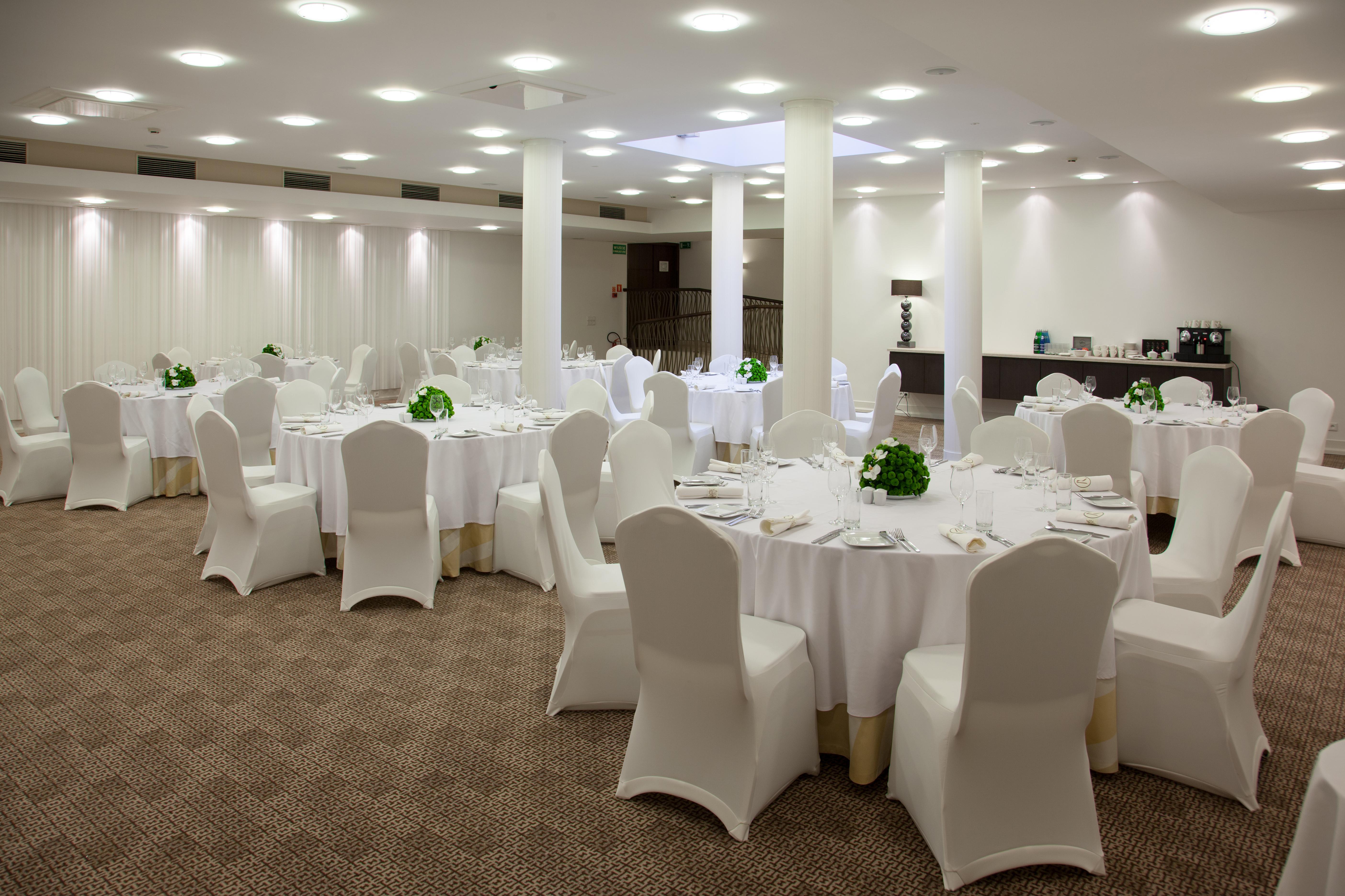 Mamaison Le Regina Hotel 5*