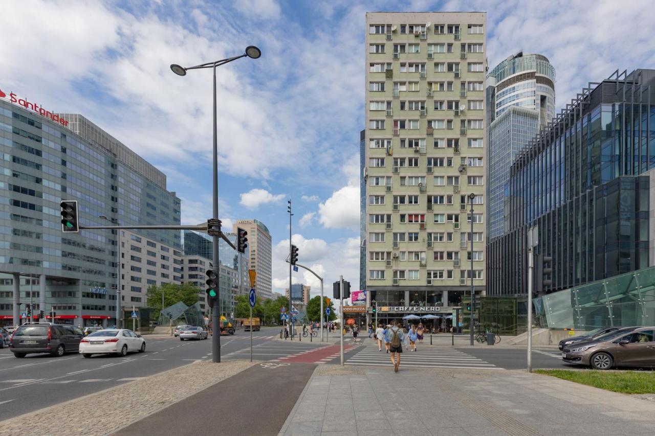 Apartment Jana Pawla Ii Next To The Metro By Renters Warsaw