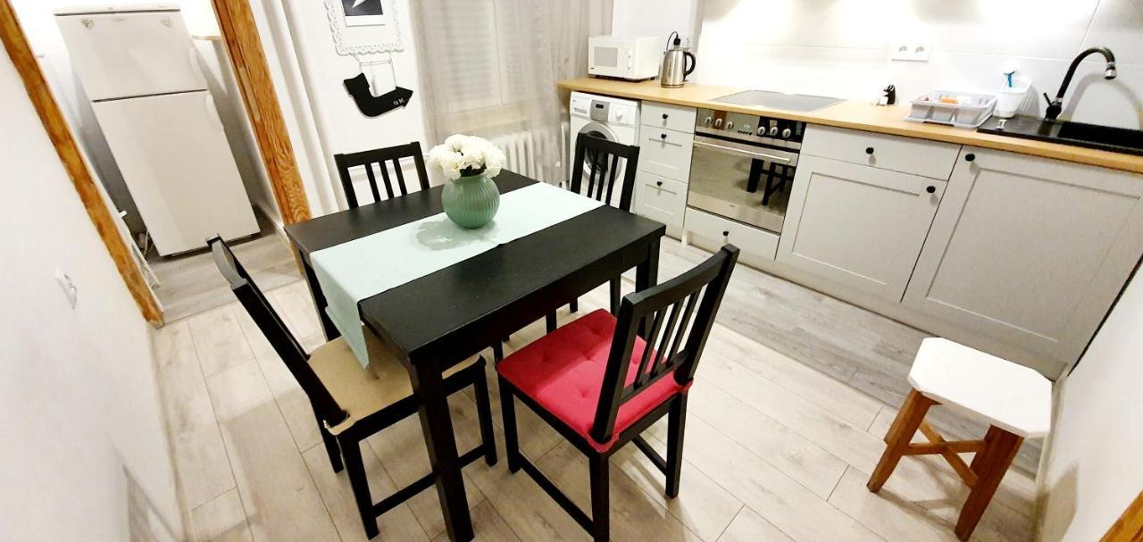 Separated Kitchen, Fast Internet Aleja 3 Maja 2m80 Apartament *