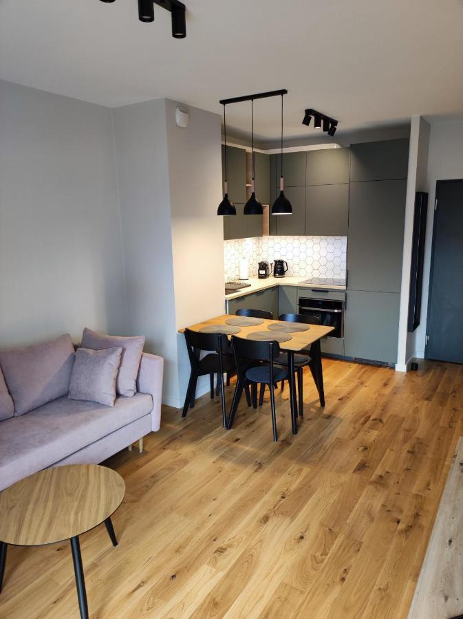 Bohema Praga Apartments, Metro Szwedzka, Near Old Town Apartment