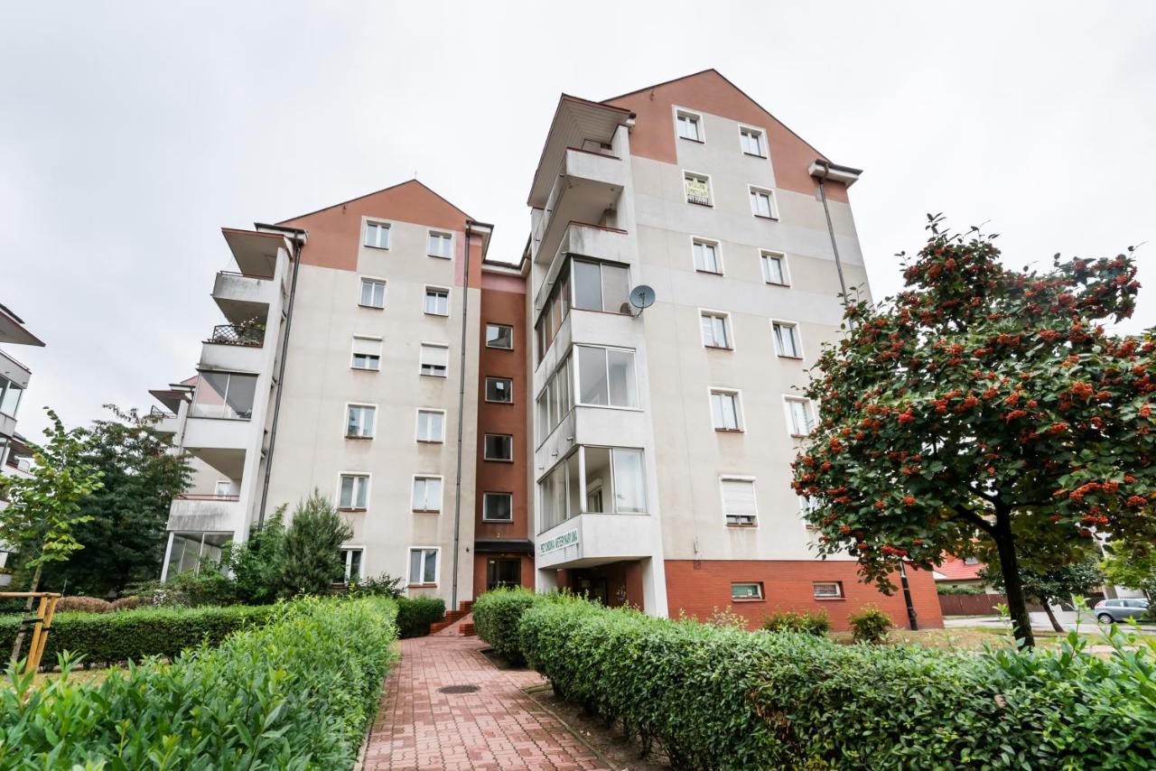 Apartament Metro Bemowo Emerald