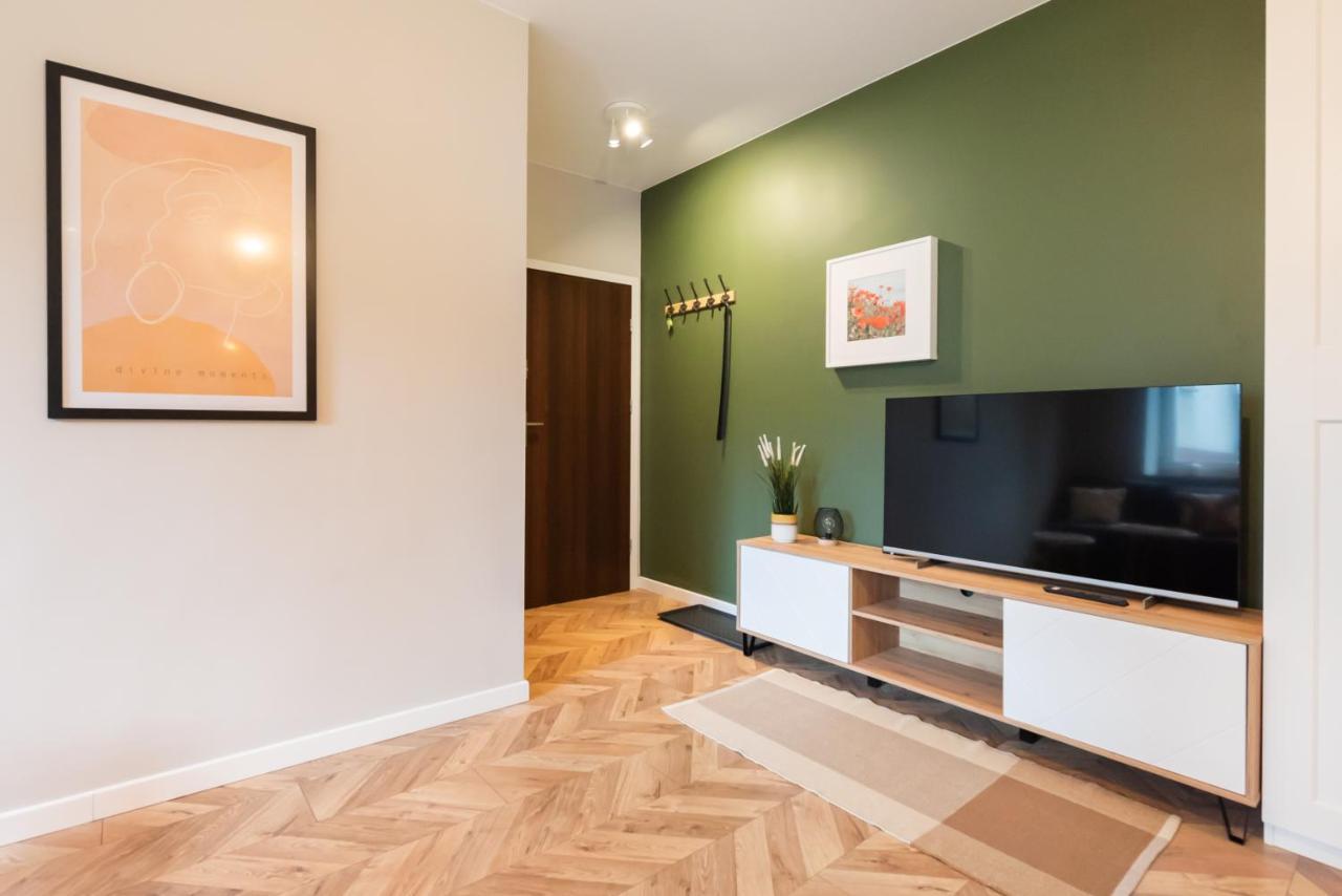 Apartament Metro Bemowo Emerald Warszawa