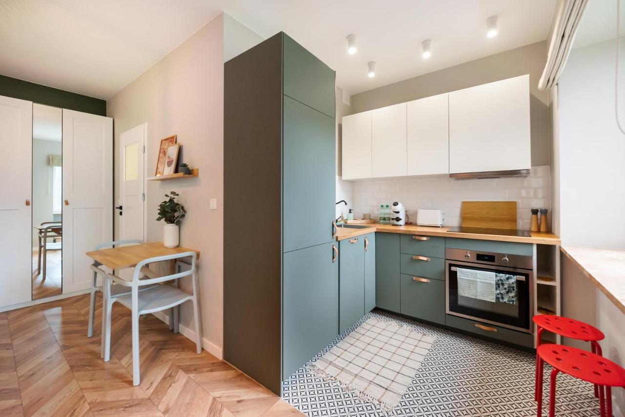 Apartament Metro Bemowo Emerald Warszawa