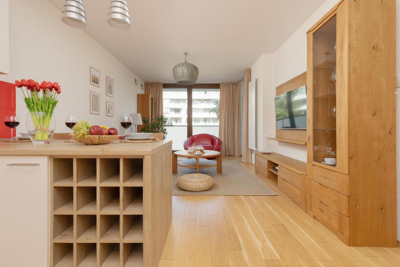Osiedle Intenso Wola By Renters *
