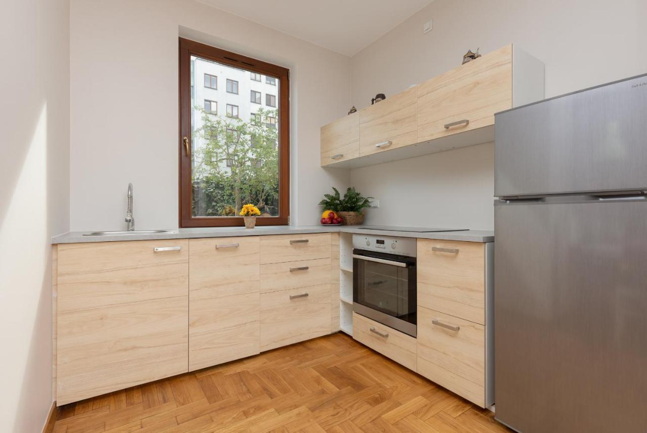 Bobrowiecka By Renters Apartment Warsaw