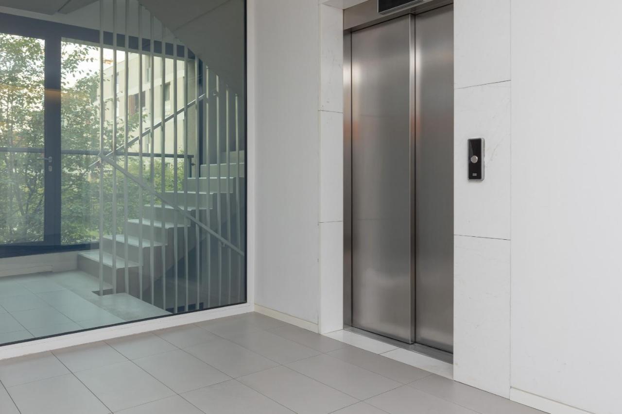 Apartment Wola Near Nocny Market By Renters Warsaw