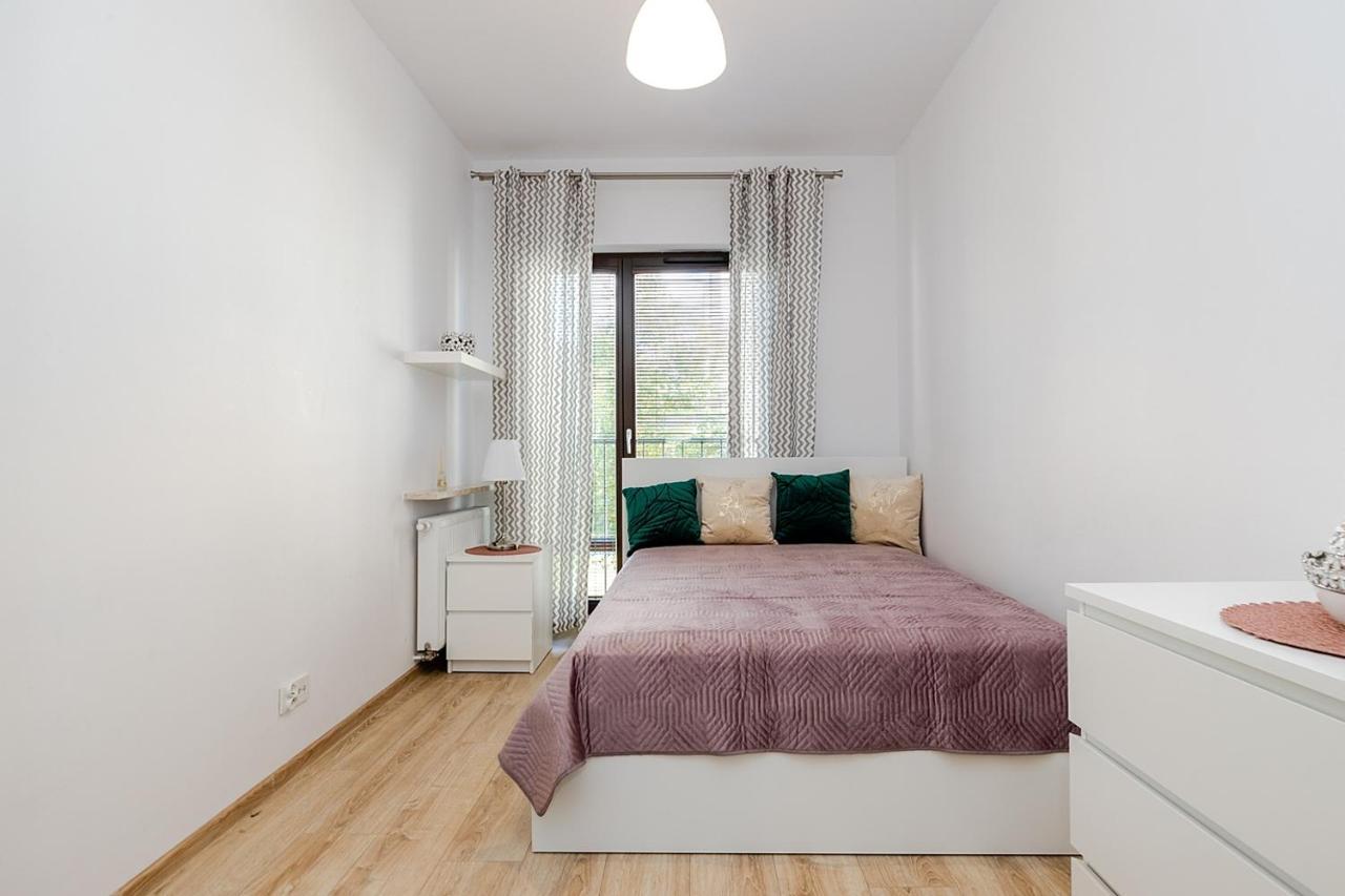 Apartament Konstruktorska Luxe *